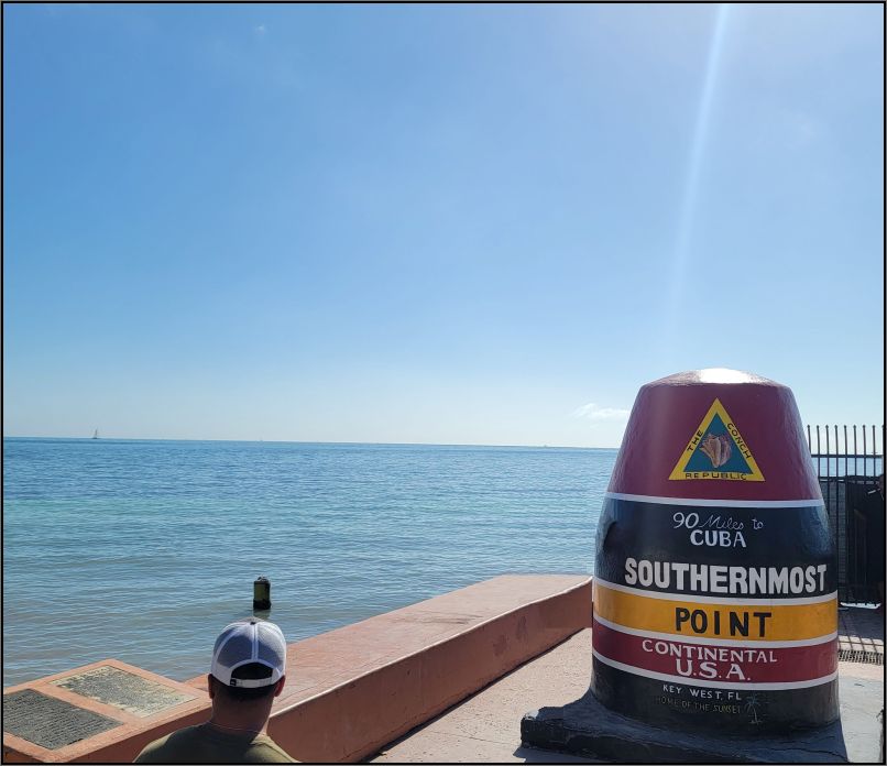 Strolling through Key West: a walking guide to the Southernmost city in the  continental . – 1000 Places and Memories